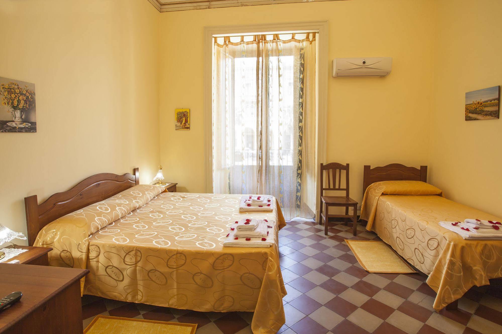 Siciliaetnamare Bed & Breakfast Riposto Ngoại thất bức ảnh